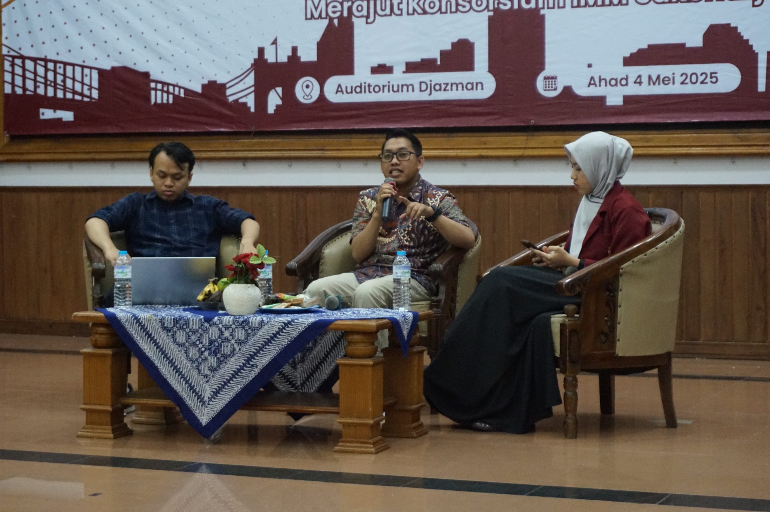 Talkshow Alumni IMM Sukoharjo Jadi Sorotan, Kader Didorong Go International