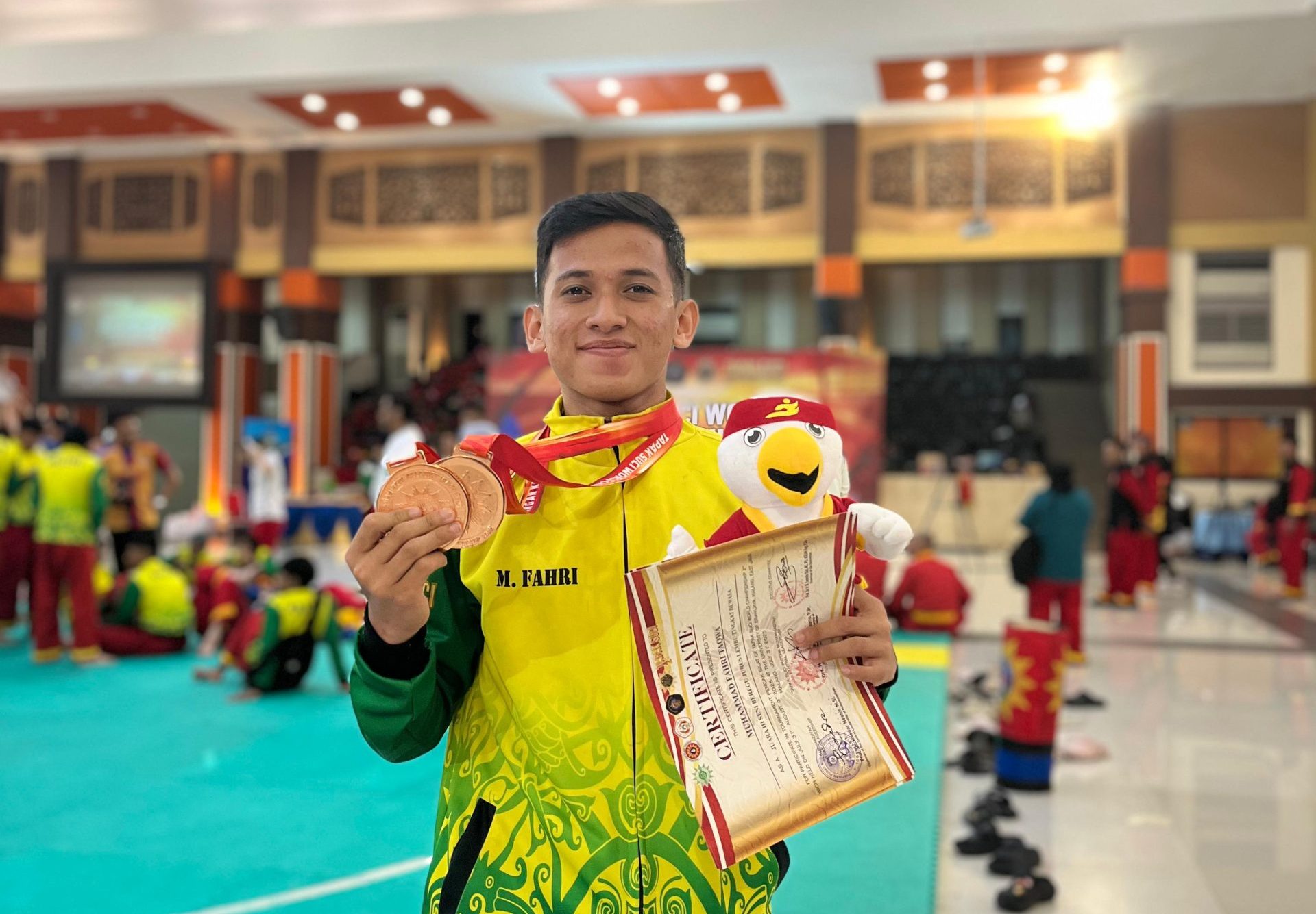 Santri Juara Dunia! Fahri Taqwa Harumkan Nama SMA Muhammadiyah 2 Al-Mujahidin Balikpapan di Kejuaraan Dunia Tapak Suci