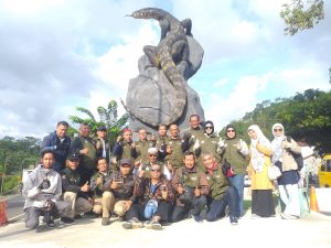 BikersMu Chapter Wonosobo Jateng Gelar Touring Silaturahmi dan Tadabbur Alam di Gunung Lanang, Salurkan 66 Mushaf Al-Qur’an