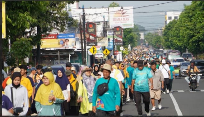 Milad 113 Muhammadiyah di Kabupaten Banyumas Pecahkan Rekor Kehadiran, Hadiah Utama Umrah Jadi Magnet Utama