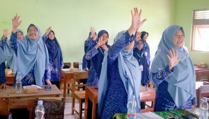 Suasana agenda pelatihan pembelajaran berbasis base ten block untuk menguatkan number sense siswa sd/mi