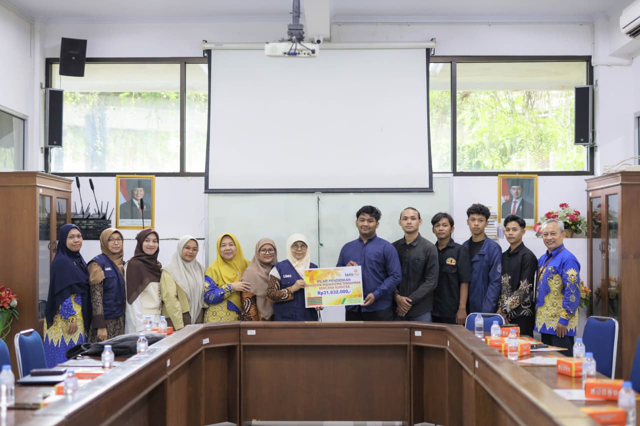 Bencana Tak Halangi Pendidikan, LAZISMU UMS Bantu Mahasiswa Sumatera dengan Beasiswa