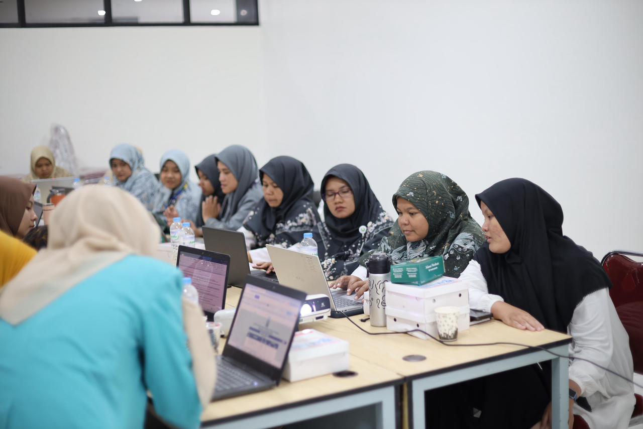 FEB UMS Gandeng PCM Kartasura Tingkatkan Standarisasi Laporan Keuangan Sekolah