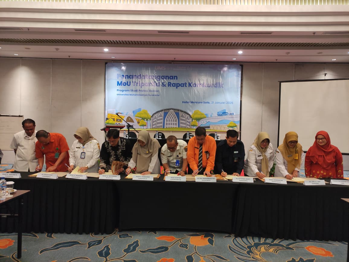 Perkuat Sinergi Tripartit, FK UMS Teken MoU Tripartit dan Gelar Rapat Komkordik