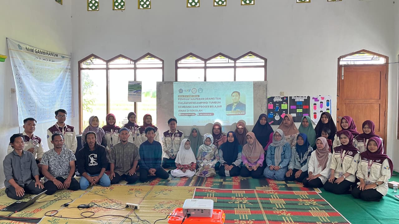 Mahasiswa KKNDik UMS Gelar Seminar Parenting di MIM Gambiranom, Perkuat Peran Orang Tua dalam Tumbuh Kembang Anak
