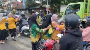 Sejuk Ramadhan: IPM dan IPNU IPPNU Blimbingrejo Kolaborasi Aksi Sosial