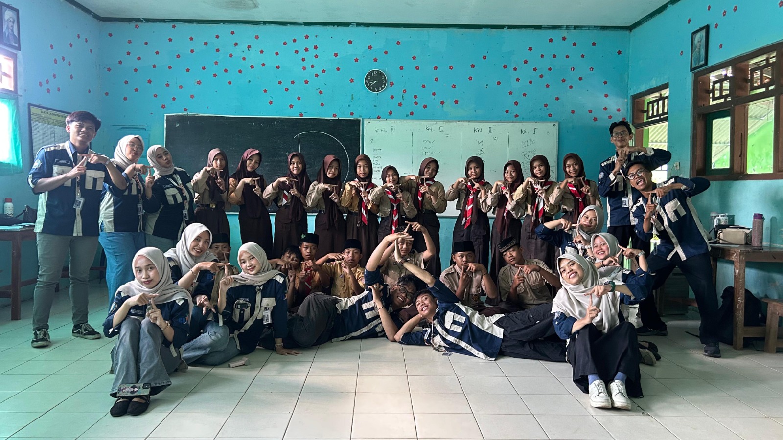 Mahasiswa KKN DIK UMS Adakan Metode Fun Learning untuk Atasi Kendala Bahasa Inggris