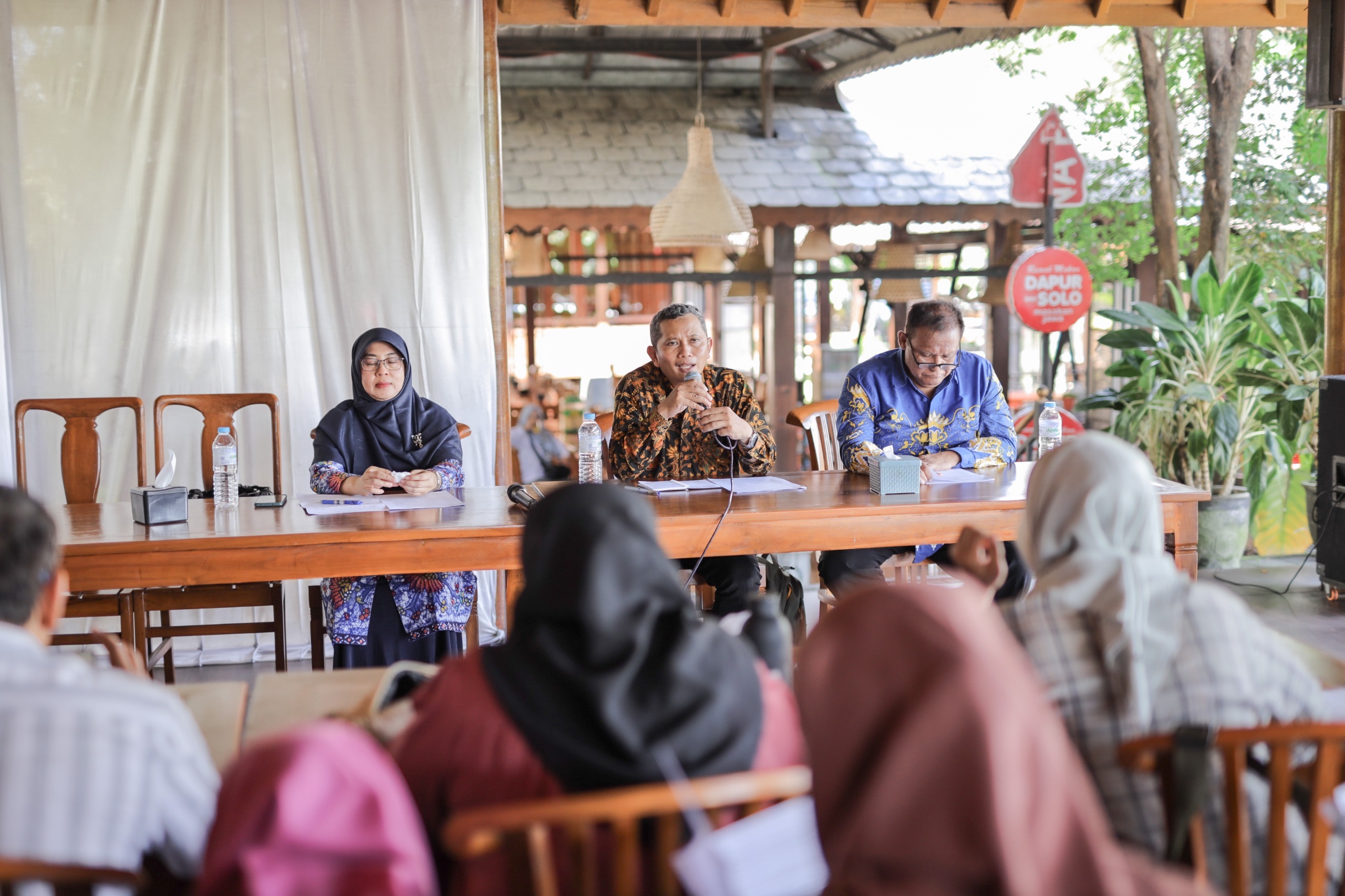 UMKM Sulit Naik Kelas, Guru Besar UMS Soroti Lemahnya Ekosistem dan Tata Kelola