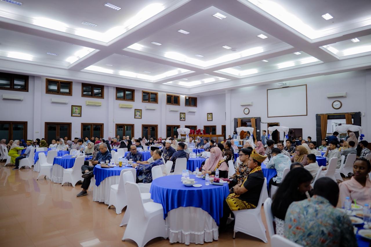 UMS Gelar Malibujari, Calon Wisudawan dan Orang Tua Sampaikan Apresiasi