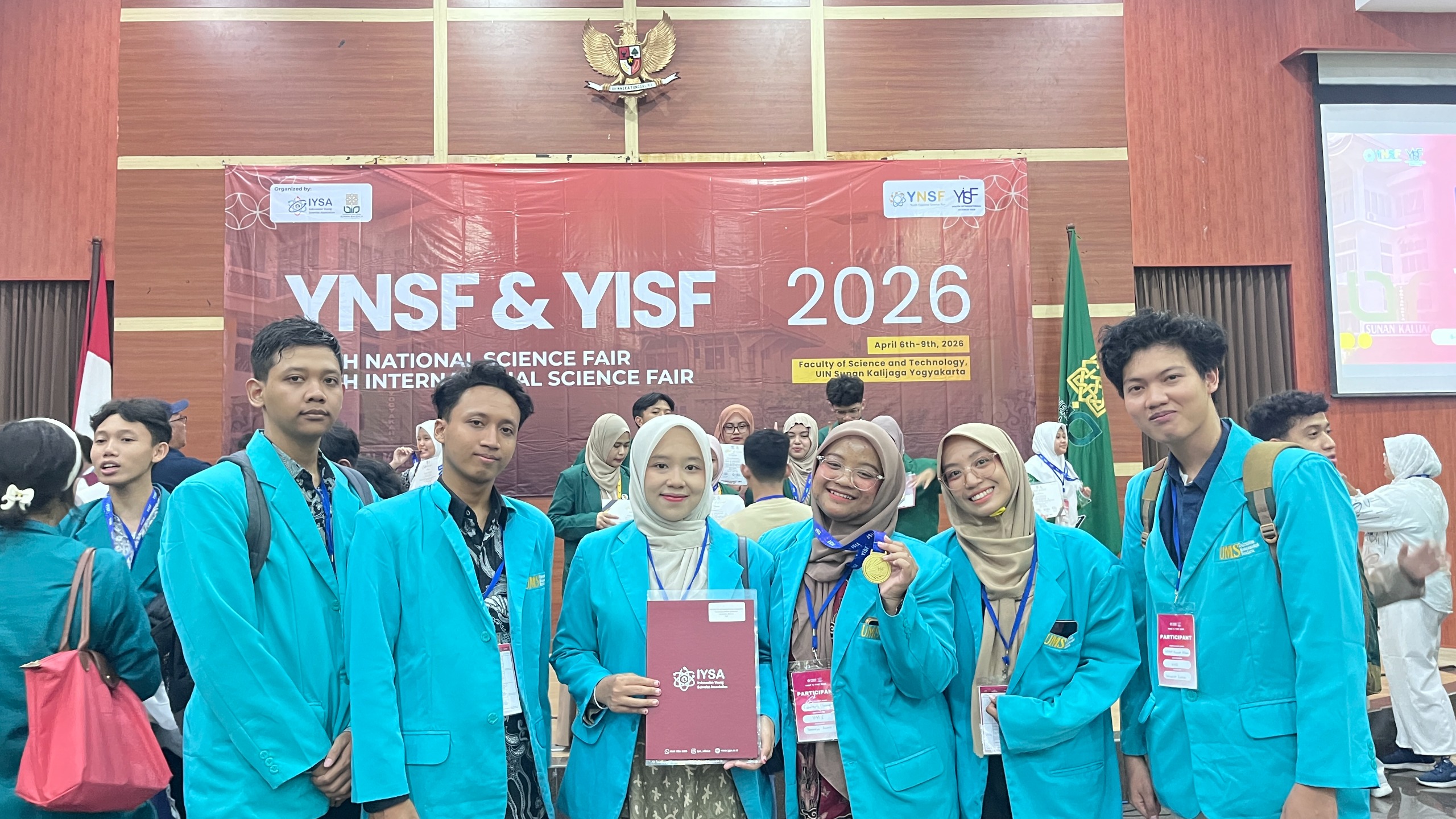 Inovasi Kesehatan Berbasis AI, Mahasiswa UMS Sabet Gold Medal di YISF 2026