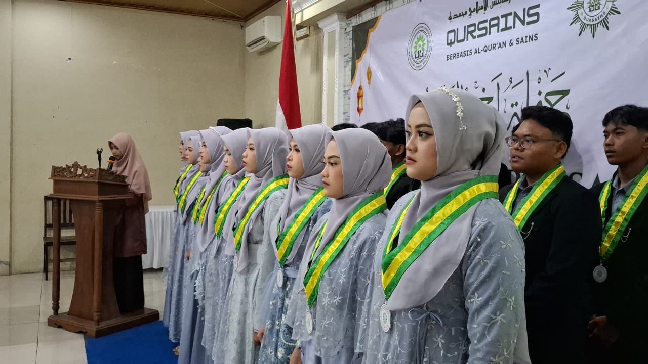 Cetak Lulusan Berdaya Saing, Ponpes Qursains SMA Muhammadiyah 1 Wonogiri Gelar Haflah Akhirussanah ke-IV 