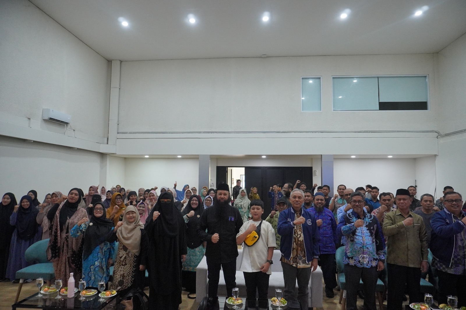 BIM University Gelar Kuliah Praktisi, Bahas Peluang Bisnis Global Bersama Sheikh Reza Abdul Jabbar dan Peggy Melati Sukma