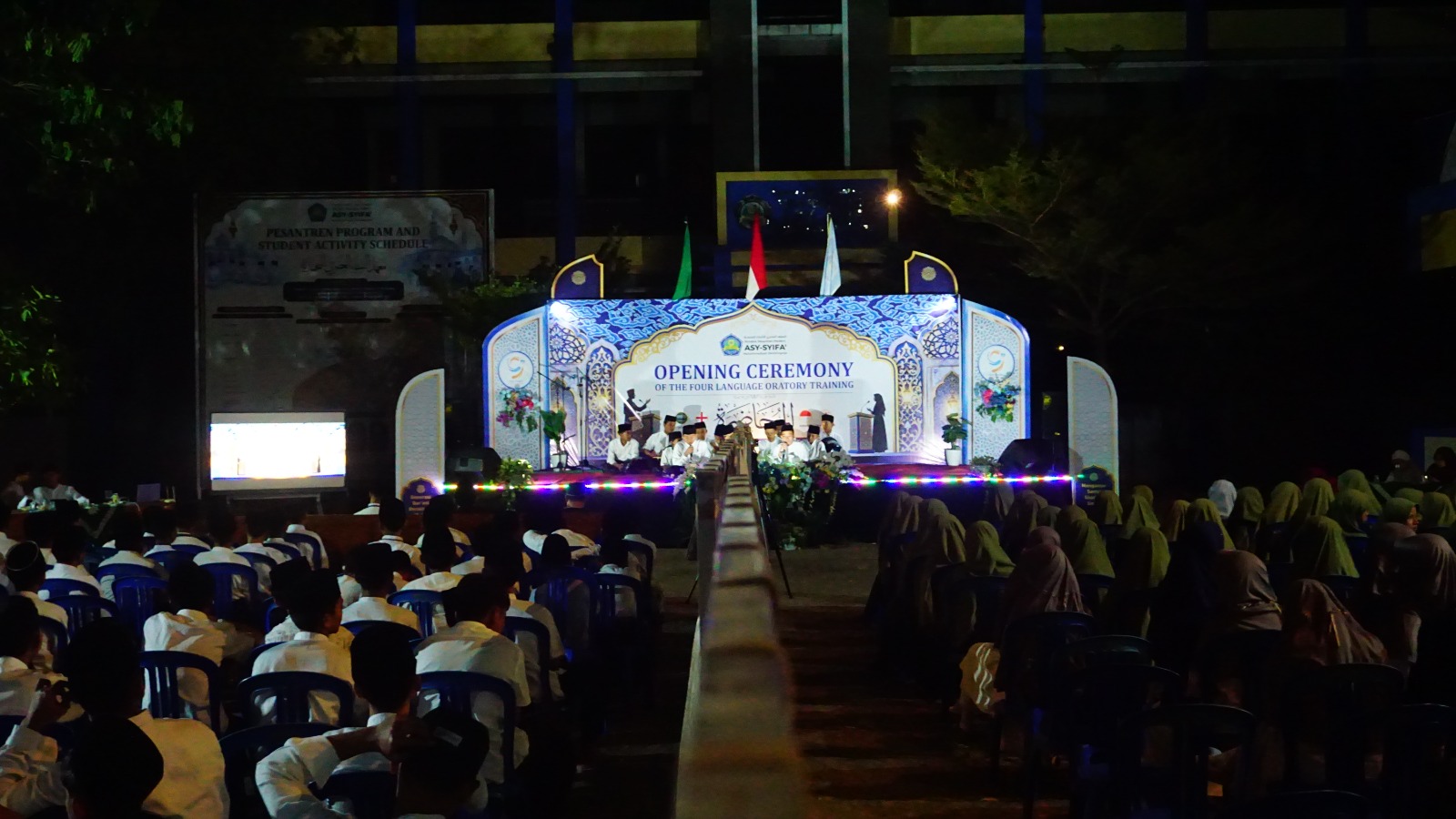 Opening Muhadhoroh Empat Bahasa dan Pelantikan ISTM 2026/2027 Berlangsung Khidmat dan Meriah