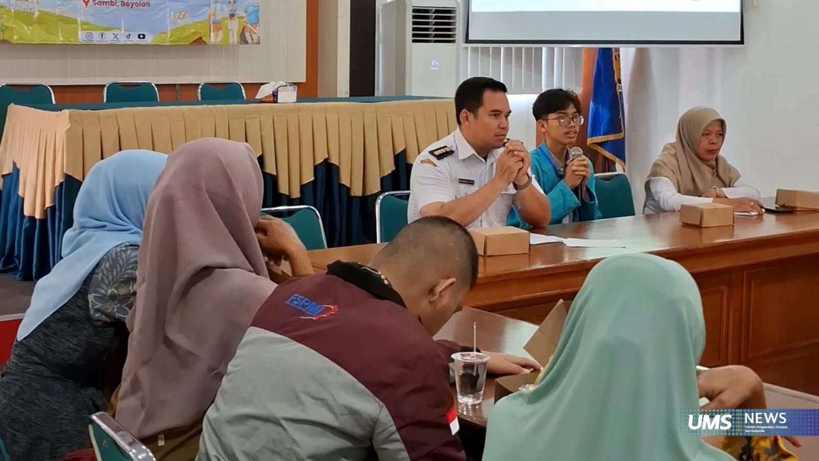 HealSpace UMS Awali Program Pemberdayaan melalui Sosialisasi di Kecamatan Sambi
