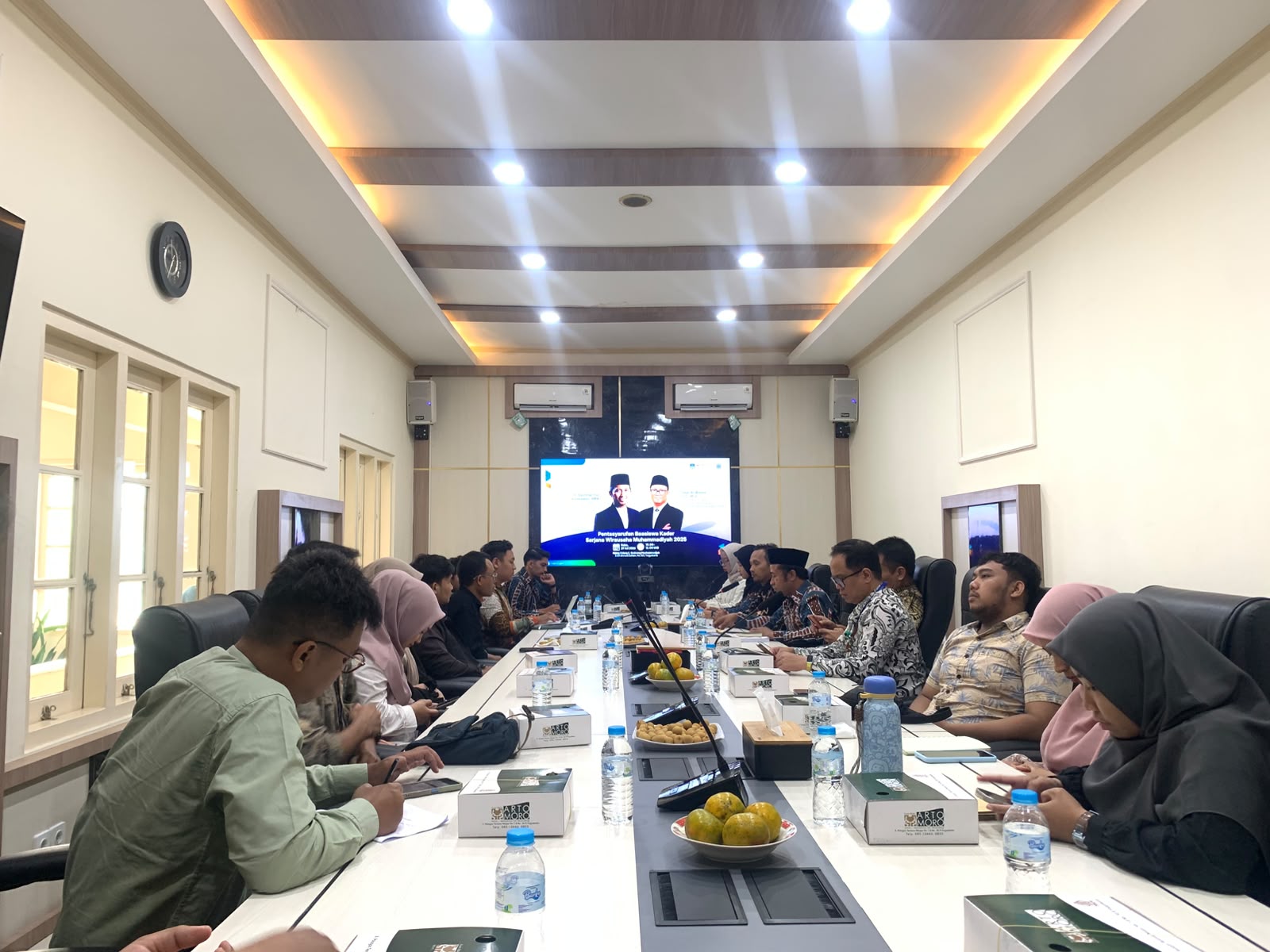 MPKSDI PP Muhammadiyah Salurkan Beasiswa Modal Usaha bagi 50 Kader Entrepreneur