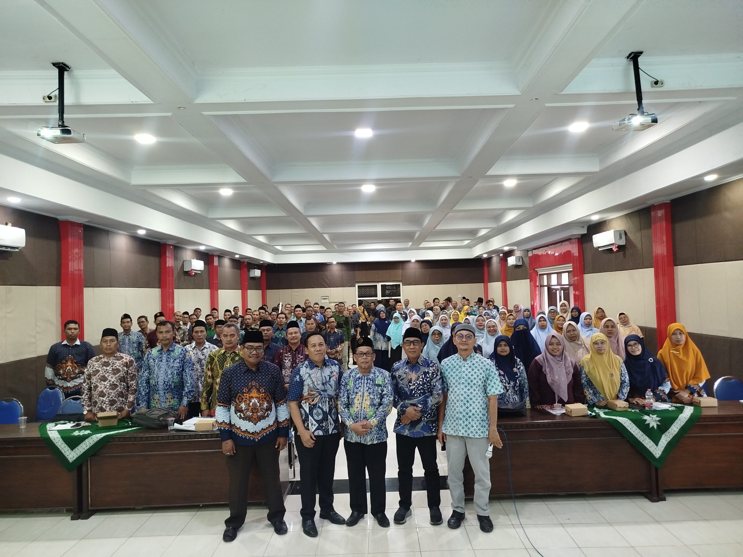 Rapor Pendidikan: Potret Mutu Sekolah dan Madrasah untuk Mendorong Perbaikan Berkelanjutan