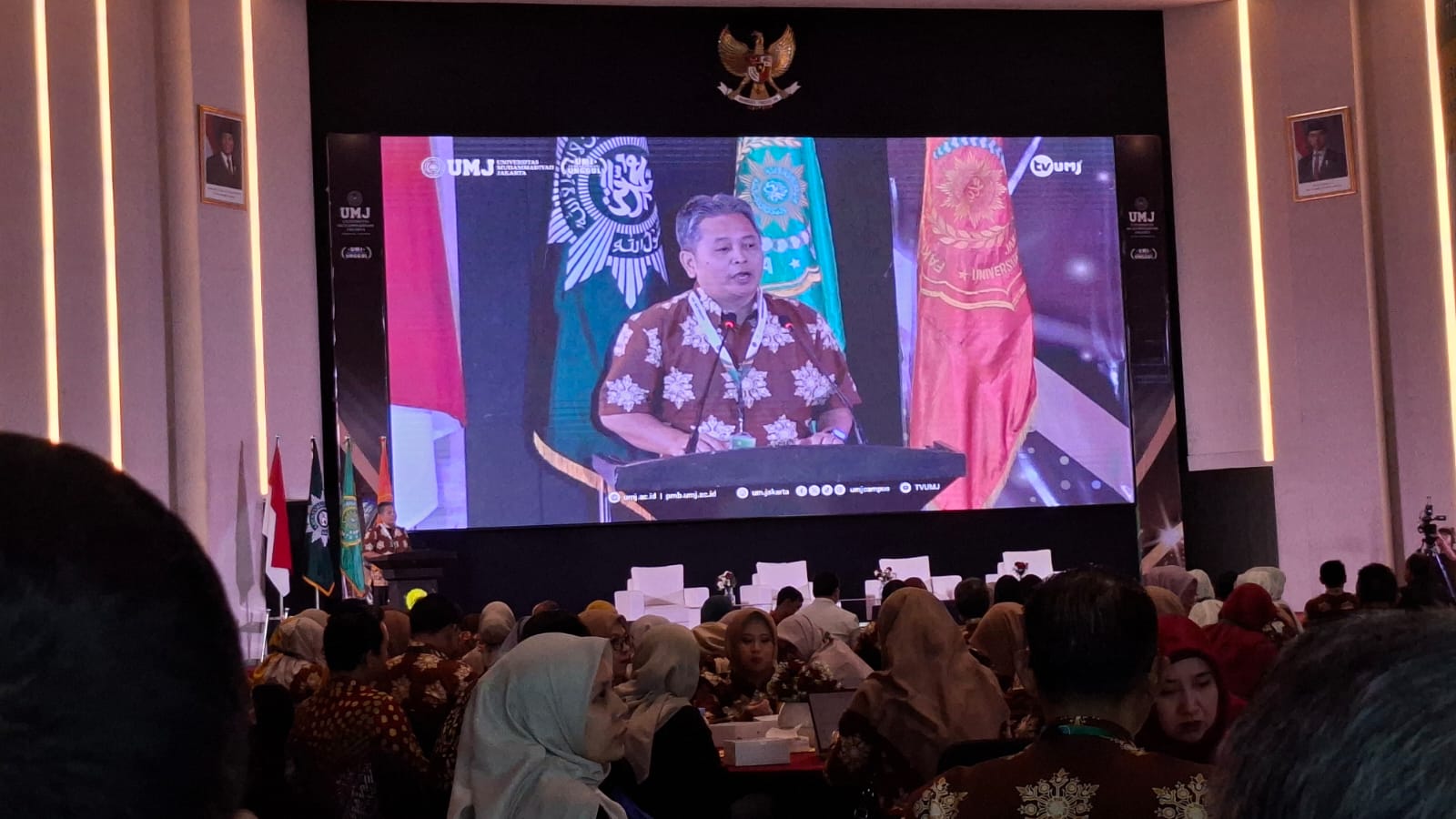 Perkuat Sinergi dan Mutu Akademik, Pimpinan FEB UMS Hadiri Pertemuan AFEB PTMA 2026