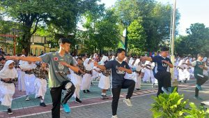 Mahasiswa PLP FKIP UMS Selenggarakan Lomba Dolanan Bocah di SD Negeri Sondakan Semarakkan HAN 2026