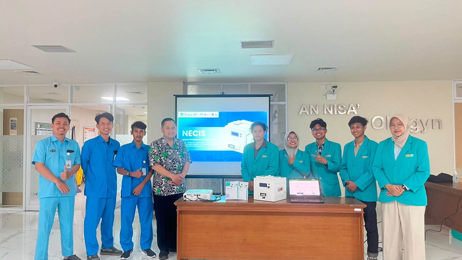 Tim PKM-KC UMS Uji NECIS, Inovasi Penghancur Limbah Jarum Suntik Berbasis IoT