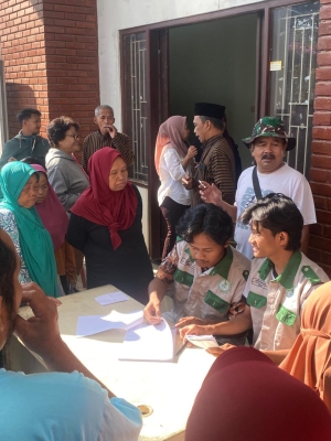 PPK Ormawa HMP PTI UMS Perkuat Kolaborasi dengan Perangkat Desa Seboto melalui Aksi Sosial