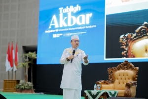 Tabligh Akbar Hari Jadi ke-68 UMS, Ustadz Das’ad Latif Ajak Jaga Akidah dan Amalkan Nilai Islam dalam Kehidupan